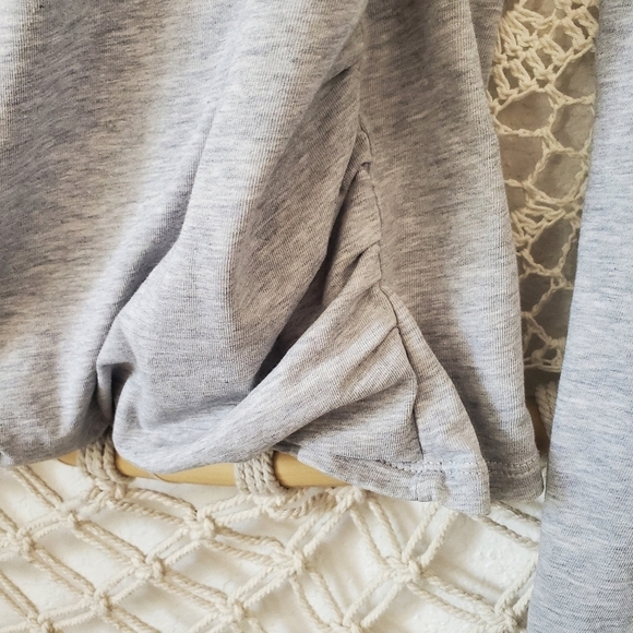 Sundance Vanessa Faux Wrap V-Neck Western Boho Ruched Rodeo Gray Pull-Over Top - Picture 5 of 8